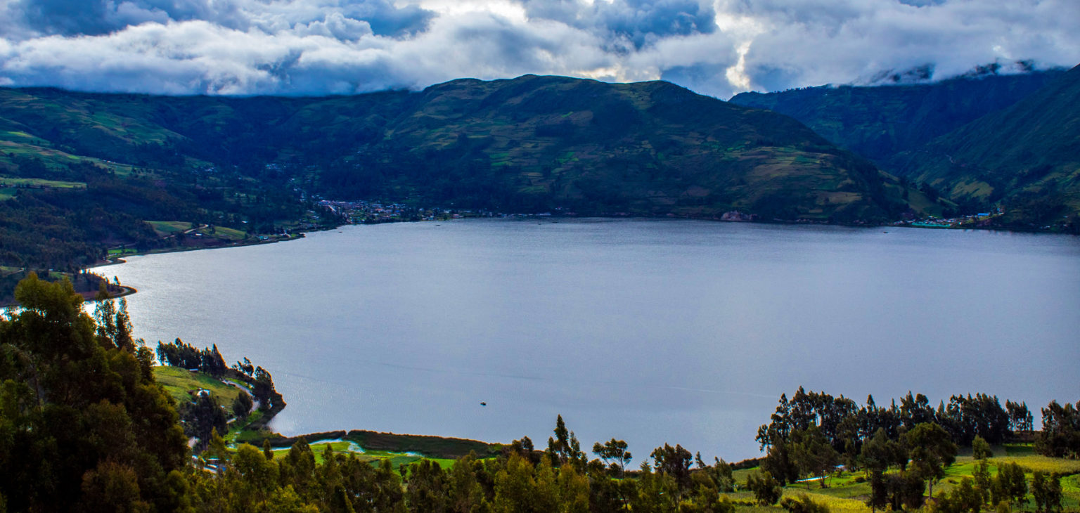 Laguna De Pacucha La Laguna M s Bella Del Per laguna-de-pacucha-la-laguna-m-s-bella-del-per