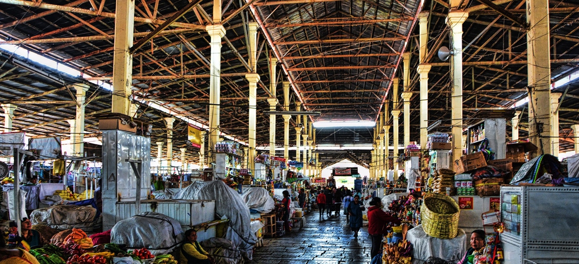 mercado san pedro lugares turisticos cusco