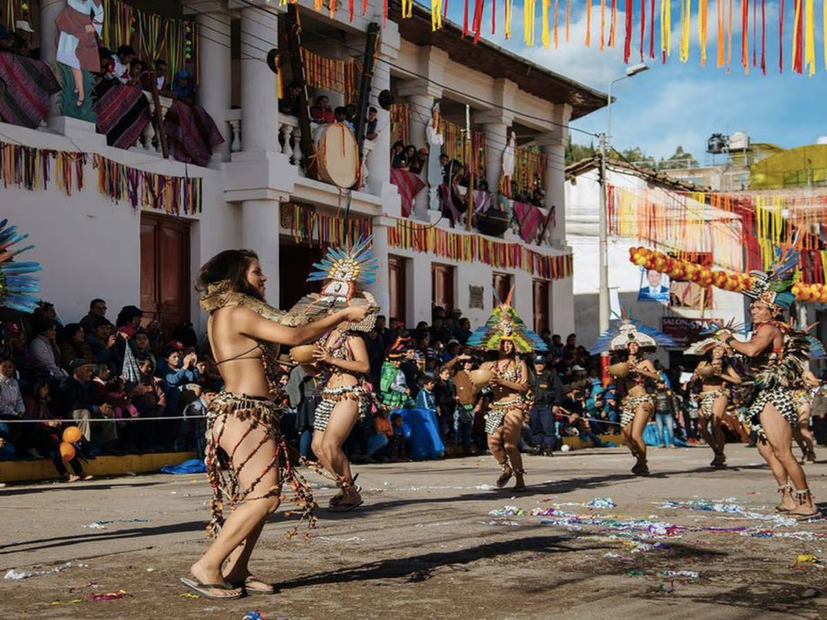 pukllay calles andahuaylas